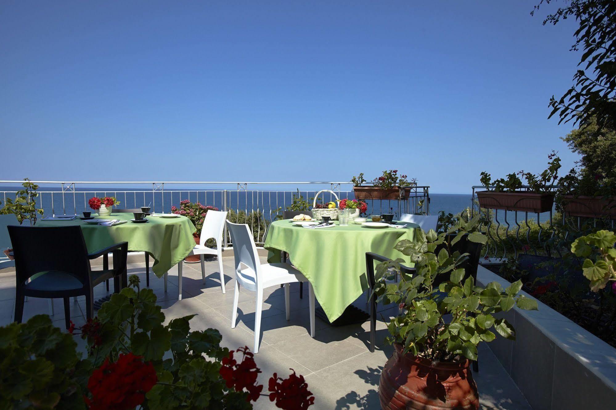 Hotel Alkyonis Platamonas Ngoại thất bức ảnh